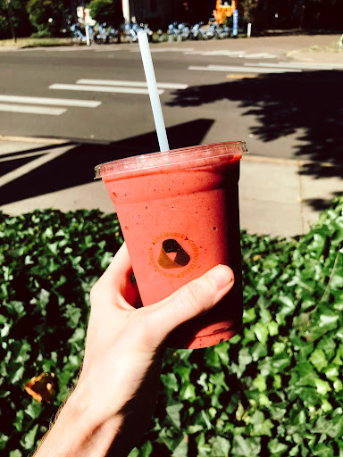 Grocery Store «Red Barn Natural Grocery», reviews and photos, 357 Van Buren St, Eugene, OR 97402, USA