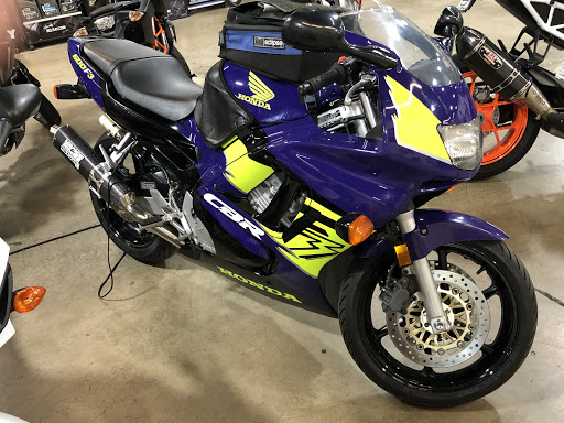 Used Motorcycle Dealer «Simply Street Bikes», reviews and photos, 7500 Washington Ave S, Eden Prairie, MN 55344, USA