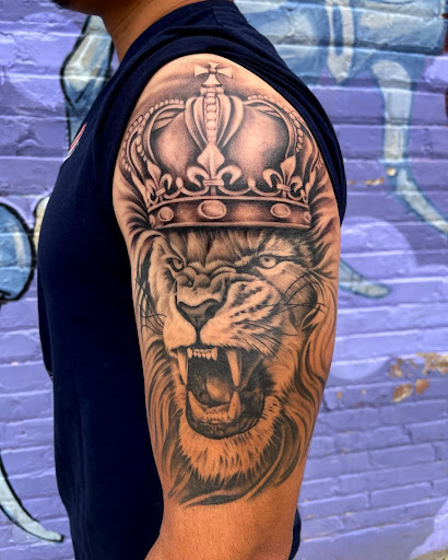 Explore black and white tattoo ideas, creative tattoo ideas in Kenosha, available at Kenosha Tattoo Company