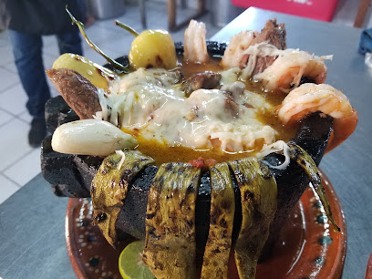 Mariscos y comida mexicana arce