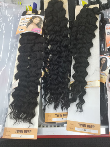 Beauty Supply Store «Diamond Beauty & Barber Supply», reviews and photos, 1967 S Military Hwy, Chesapeake, VA 23320, USA