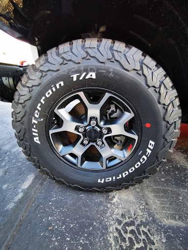 Chrysler Dealer «Rochester Hills Chrysler Jeep Dodge Ram», reviews and photos, 1301 S Rochester Rd, Rochester, MI 48307, USA