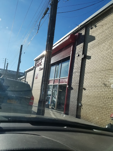 Bowling Alley «Shell Lanes», reviews and photos, 1 Bouck Ct, Brooklyn, NY 11223, USA