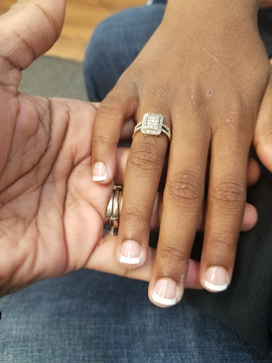 Shopping Mall «New Landing Mall», reviews and photos, Troost Ave & E Meyer Blvd, Kansas City, MO 64131, USA