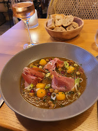 Plats et boissons du Restaurant français LE CHATEAU OLIVE ET RAISIN à Fontaine-de-Vaucluse - n°10