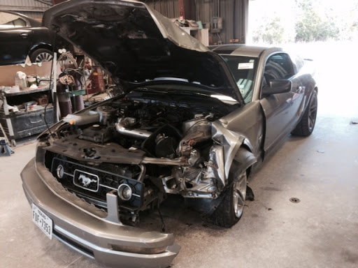 Auto Body Shop «Williams Paint & Body Inc», reviews and photos, 924 Military Pkwy, Mesquite, TX 75149, USA