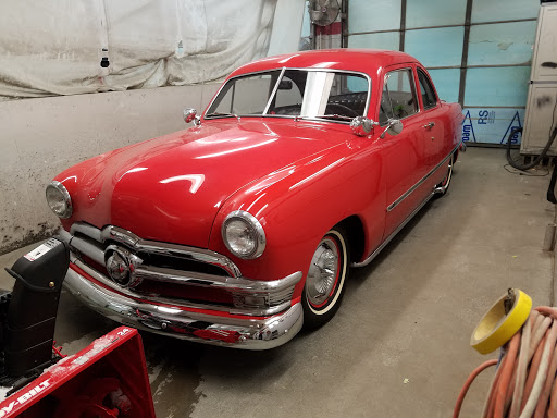 Auto Body Shop «Bell and Osborn auto body», reviews and photos, 107 S Gatty Dr, St Peters, MO 63376, USA