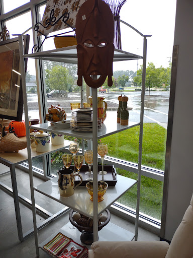 Thrift Store «Goodwill Warwick Retail Store», reviews and photos, 11061 Warwick Blvd, Newport News, VA 23601, USA