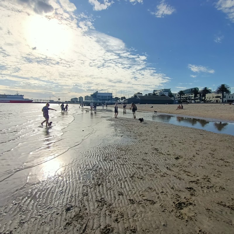 Port Melbourne Beach
