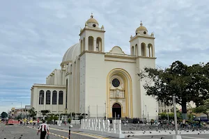 San Salvador image