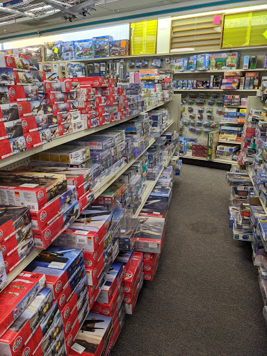 Hobby Store «Chicagoland Toys and Hobbies», reviews and photos, 6017 N Northwest Hwy, Chicago, IL 60631, USA
