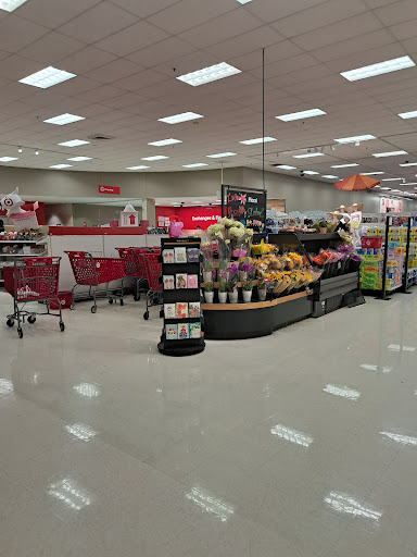 Department Store «Target», reviews and photos, 375 18th St NW, Atlanta, GA 30363, USA