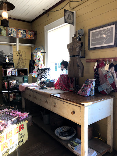 Convenience Store «Stewarts Point Store», reviews and photos, 32000 CA-1, Stewarts Point, CA 95480, USA