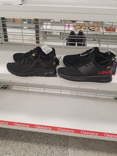 Clothing Store «Ross Dress for Less», reviews and photos, 1401 Missouri Ave N, Largo, FL 33770, USA