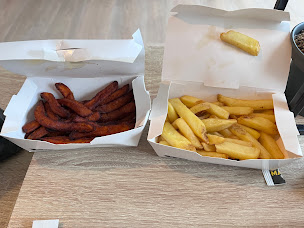 Photo n°30 de Black & White Burger Orleans à Orléans ()