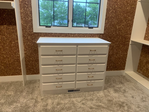 Cabinet Maker «CUSTOM CABINETS BY LAWRENCE CONSTRUCTION INC», reviews and photos, 1427 Merriam Ln, Kansas City, KS 66103, USA