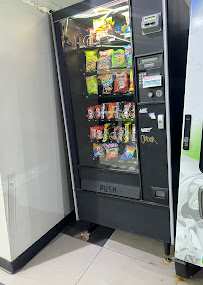 SpinXpress Laundry - W. Commerce St - Wash & Fold Services - Photo 3 - Car repair in San Antonio, TX, San Antonio