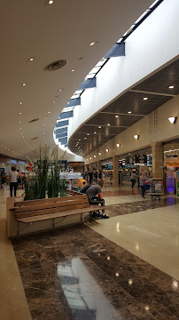 Intérieur du Restaurant Centre Commercial Grand Tour à Sainte-Eulalie - n°14