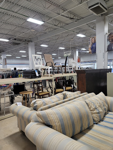 Thrift Store «Goodwill», reviews and photos