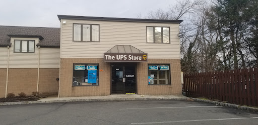 Shipping and Mailing Service «The UPS Store», reviews and photos, 144 N Beverwyck Rd, Lake Hiawatha, NJ 07034, USA