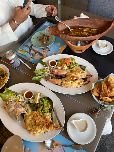 سوق السمك الخبر 