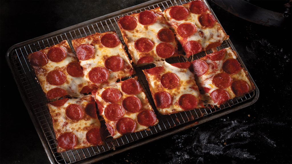 Jet's Pizza 80122