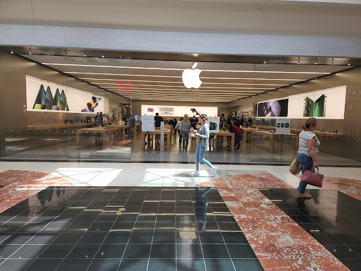 Computer Store «Apple Washington Square», reviews and photos, 9585 SW Washington Square Rd, Tigard, OR 97223, USA