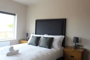 Hillview Serviced Apartments image
