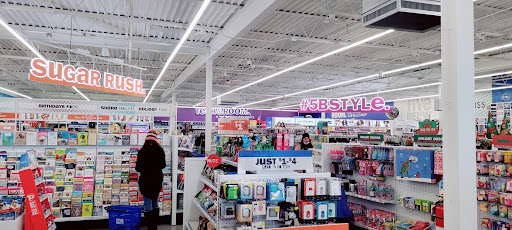 Shopping Mall «White City Shopping Center», reviews and photos, 50 Boston Turnpike, Shrewsbury, MA 01545, USA