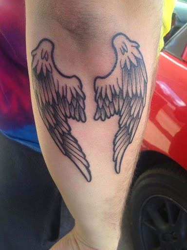 Tattoo Shop «Live 2 Imagine Tattoo Studio», reviews and photos, 132 W Main St, Endicott, NY 13760, USA