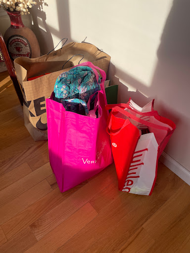 Fashion Accessories Store «Vera Bradley», reviews and photos, 1 Outlet Blvd #296, Wrentham, MA 02093, USA