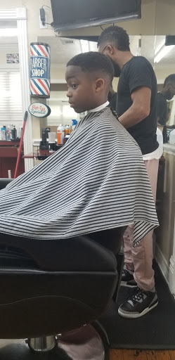 Beauty Salon «The B Spot Barber & Beauty Shop - Humble», reviews and photos, 850 E Main St, Humble, TX 77338, USA