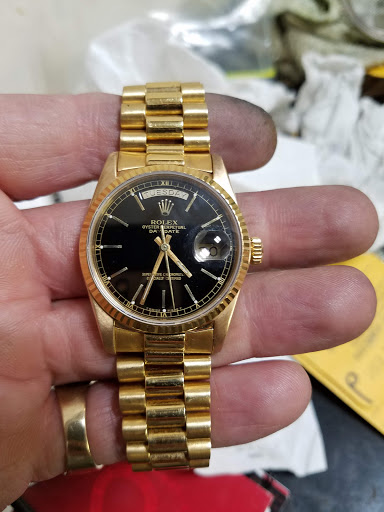 Jeweler «Marlowe Credit Jewelers», reviews and photos, 16055 Cross Bay Blvd, Jamaica, NY 11414, USA