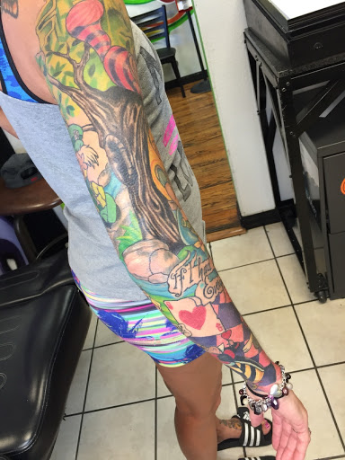 Tattoo Shop «Best Tattoos Collective», reviews and photos, 1144 FL-436, Altamonte Springs, FL 32714, USA