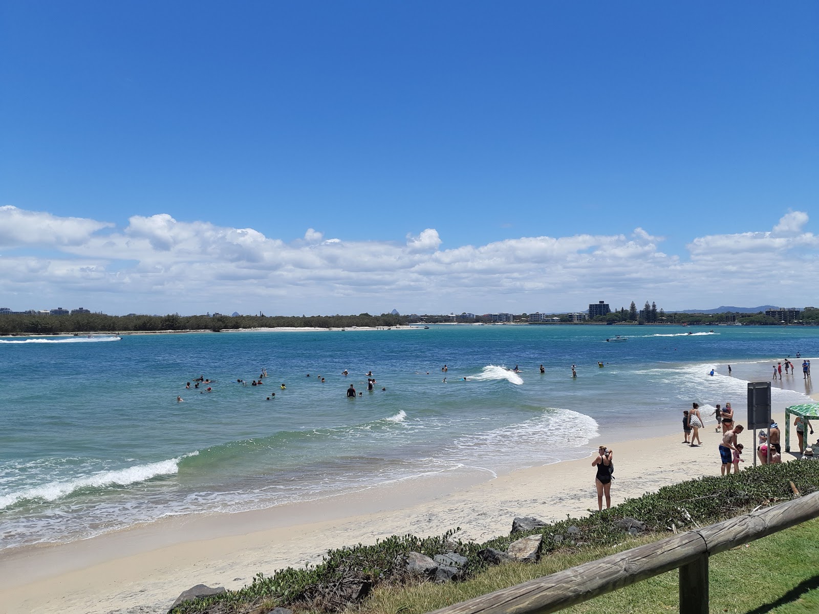 Foto van Bulcock Beach met hoog niveau van netheid