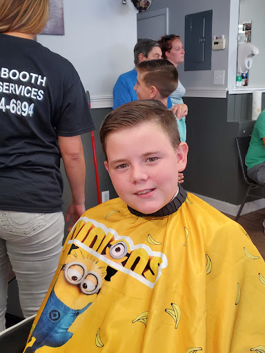 Barber Shop «Upper Cutz Hair Studio», reviews and photos, 3883 N Lecanto Hwy, Beverly Hills, FL 34465, USA