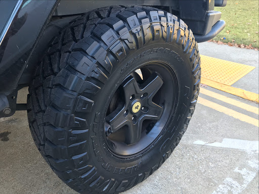 Tire Shop «Discount Tire Store - Woodstock, GA», reviews and photos, 160 Woodstock Square Ave, Woodstock, GA 30189, USA