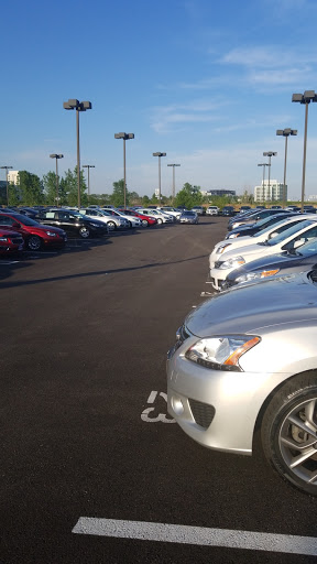 Used Car Dealer «CarMax», reviews and photos, 3320 Odyssey Ct, Naperville, IL 60563, USA
