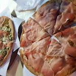 Photo n°7 de l'avis de Isabella.a fait le 27/08/2022 à 11:44 sur le  Pizzeria The Wall à Massa