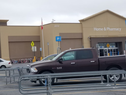 Department Store «Walmart Supercenter», reviews and photos, 25737 US-11, Evans Mills, NY 13637, USA