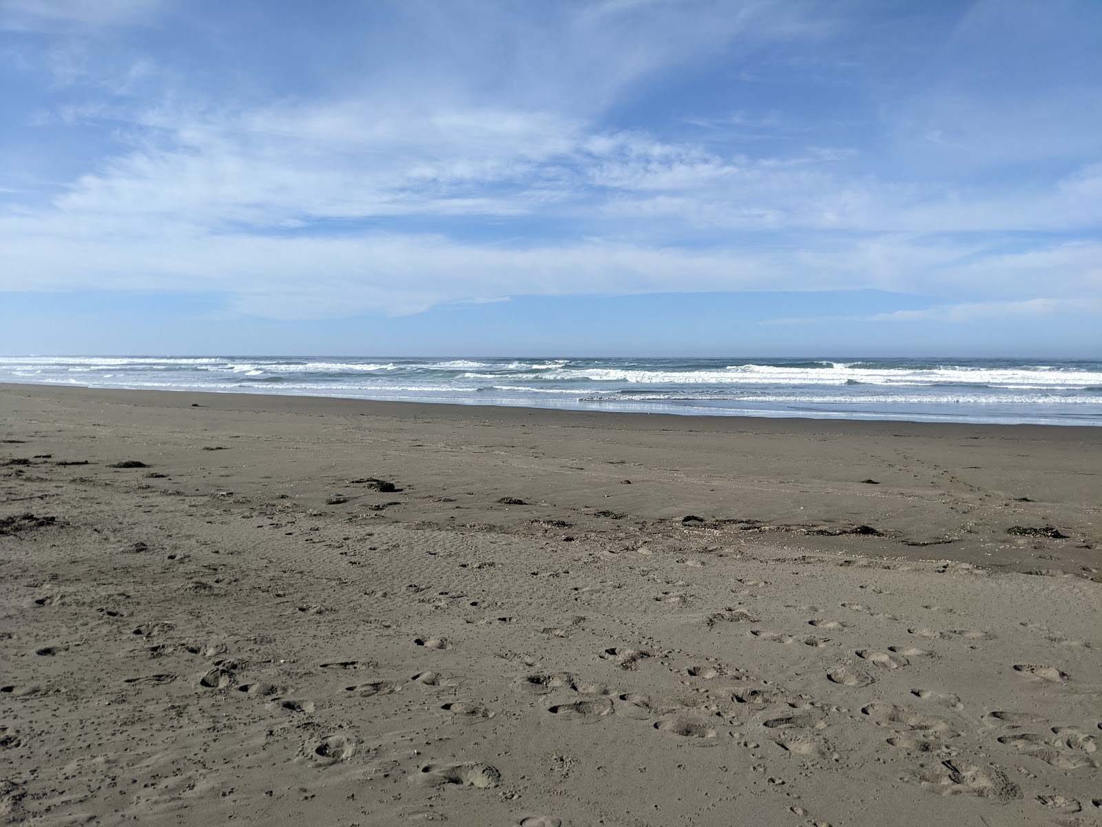 Photo de Ten Mile Beach avec un niveau de propreté de très propre