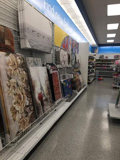 Clothing Store «Ross Dress for Less», reviews and photos, 5820 Lakewood Towne Center Blvd SW, Lakewood, WA 98499, USA