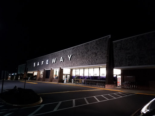 Shopping Mall «Courthouse Plaza Shopping Center», reviews and photos, 10382 Willard Way, Fairfax, VA 22030, USA