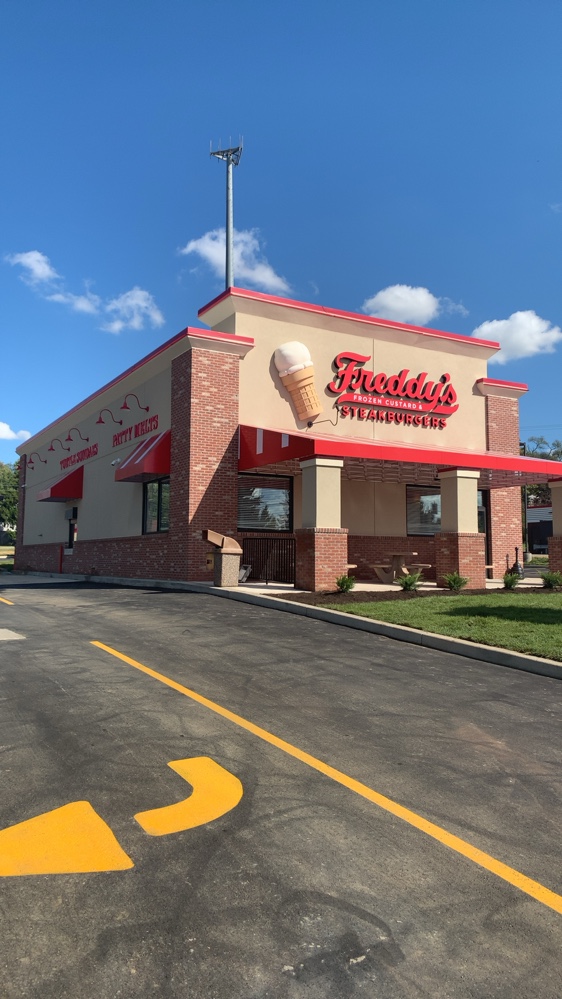 Freddy's Frozen Custard & Steakburgers 43701