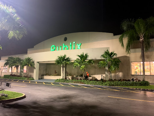 Publix Super Market at University Park Center N., 1525 SW 107th Ave, Miami, FL 33174, USA, 