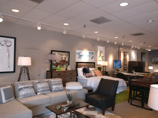 Furniture Rental Service «CORT Furniture Rental & Clearance Center», reviews and photos, 11711 Parklawn Dr, Rockville, MD 20852, USA