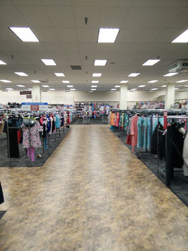 Clothing Store «Burlington Coat Factory», reviews and photos, 4701 N Harlem Ave, Harwood Heights, IL 60706, USA