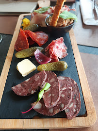 Charcuterie du Restaurant français L'atmosphère à Bellerive-sur-Allier - n°7