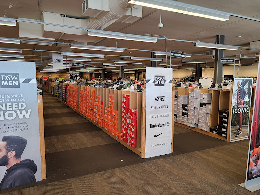 Shoe Store «DSW Designer Shoe Warehouse», reviews and photos, 771 W. Montauk Highway, West Babylon, NY 11704, USA