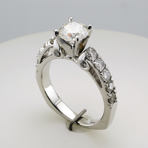 Jewelry Store «P.J. Rossi Jewelers», reviews and photos, 217 Commercial Blvd, Lauderdale-By-The-Sea, FL 33308, USA